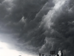 BMKG Prediksi Cuaca Berawan Tebal Dominasi Wilayah Indonesia Hari Ini