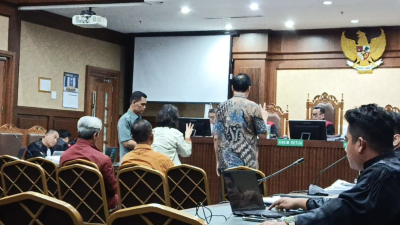 Tawa Vendor Warnai Sidang Kasus Dugaan Korupsi Pengadaan Chromebook